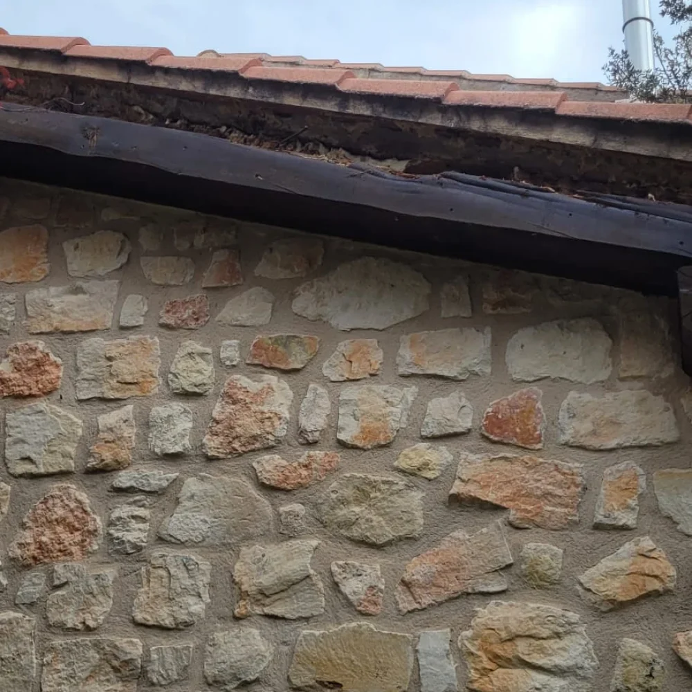 Arreglo de aleros – Huesca Top Tejados Huesca Reparación de Aleros en Huesca